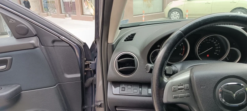 Mazda 6, снимка 8 - Автомобили и джипове - 52054544