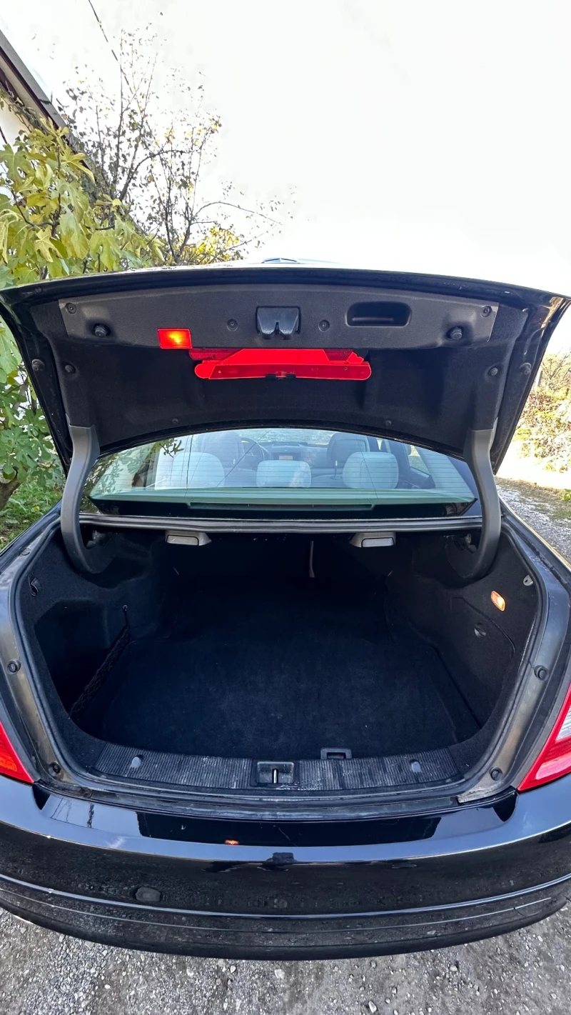 Mercedes-Benz C 220 Двойна панорама * ЛИЗИНГ* , снимка 15 - Автомобили и джипове - 52257170
