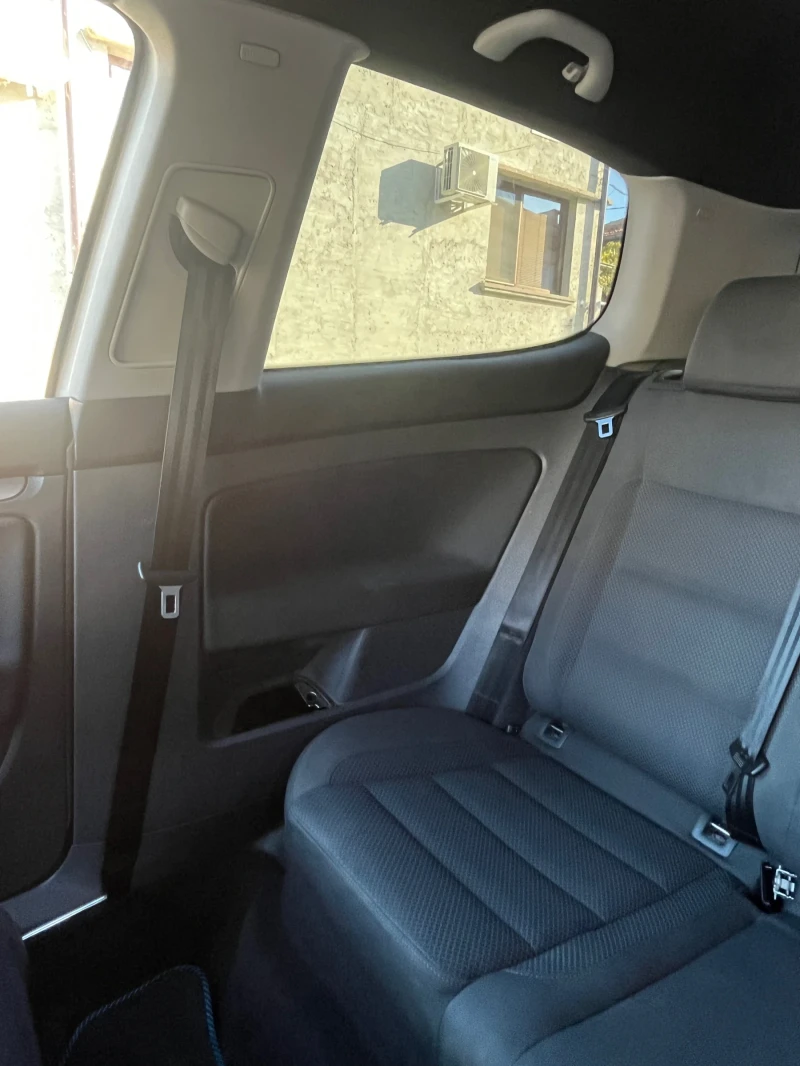 VW Golf 1.9TDI, снимка 8 - Автомобили и джипове - 53055739