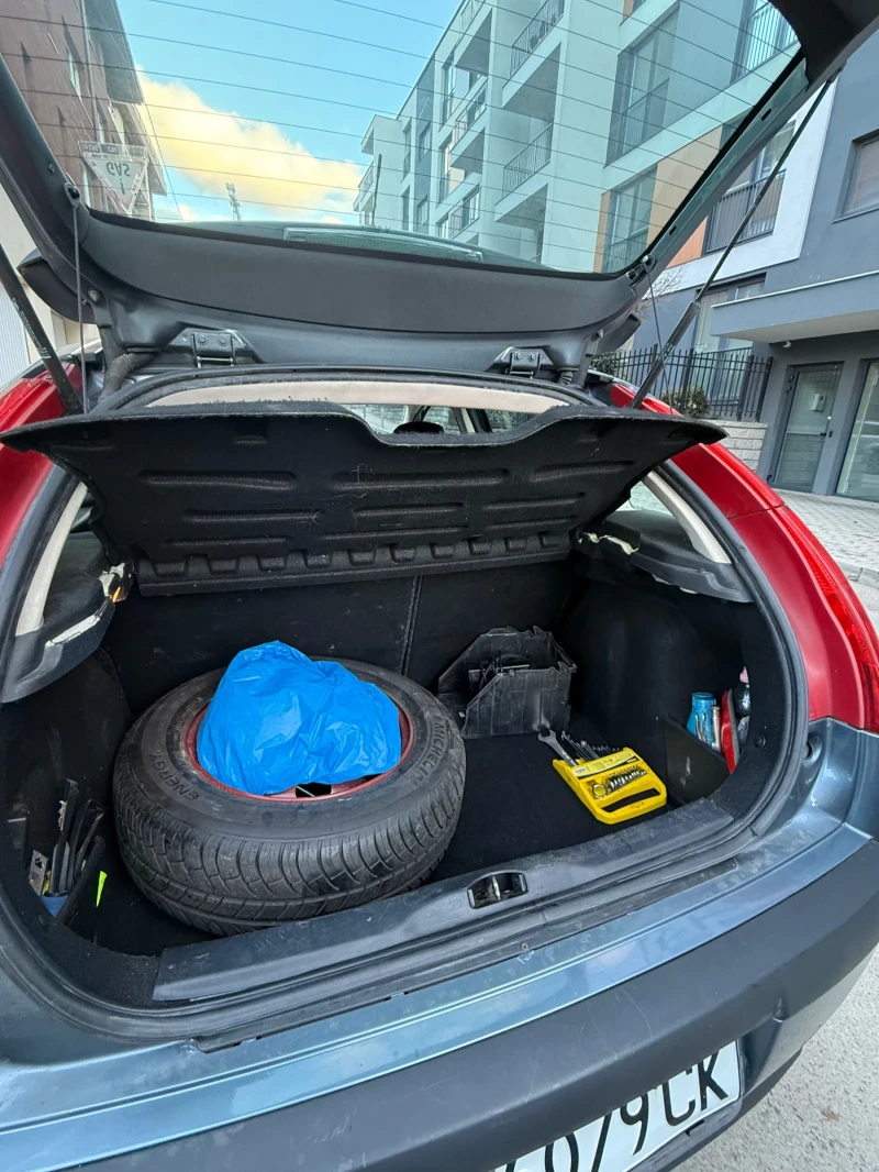 Citroen C4, снимка 13 - Автомобили и джипове - 53419736