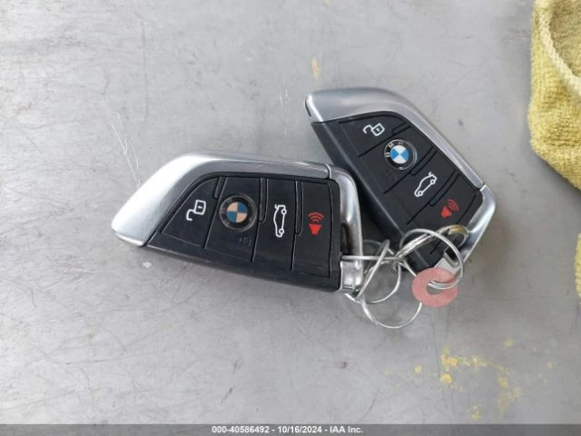 BMW 330 XDRIVE, снимка 15 - Автомобили и джипове - 48587497