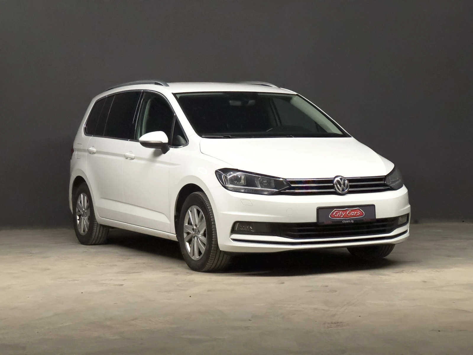 VW Touran Highline 20tdi-150кс/6+ 1/МАСАЖ/KEYLESS/ДИСТРОНИK - изображение 2