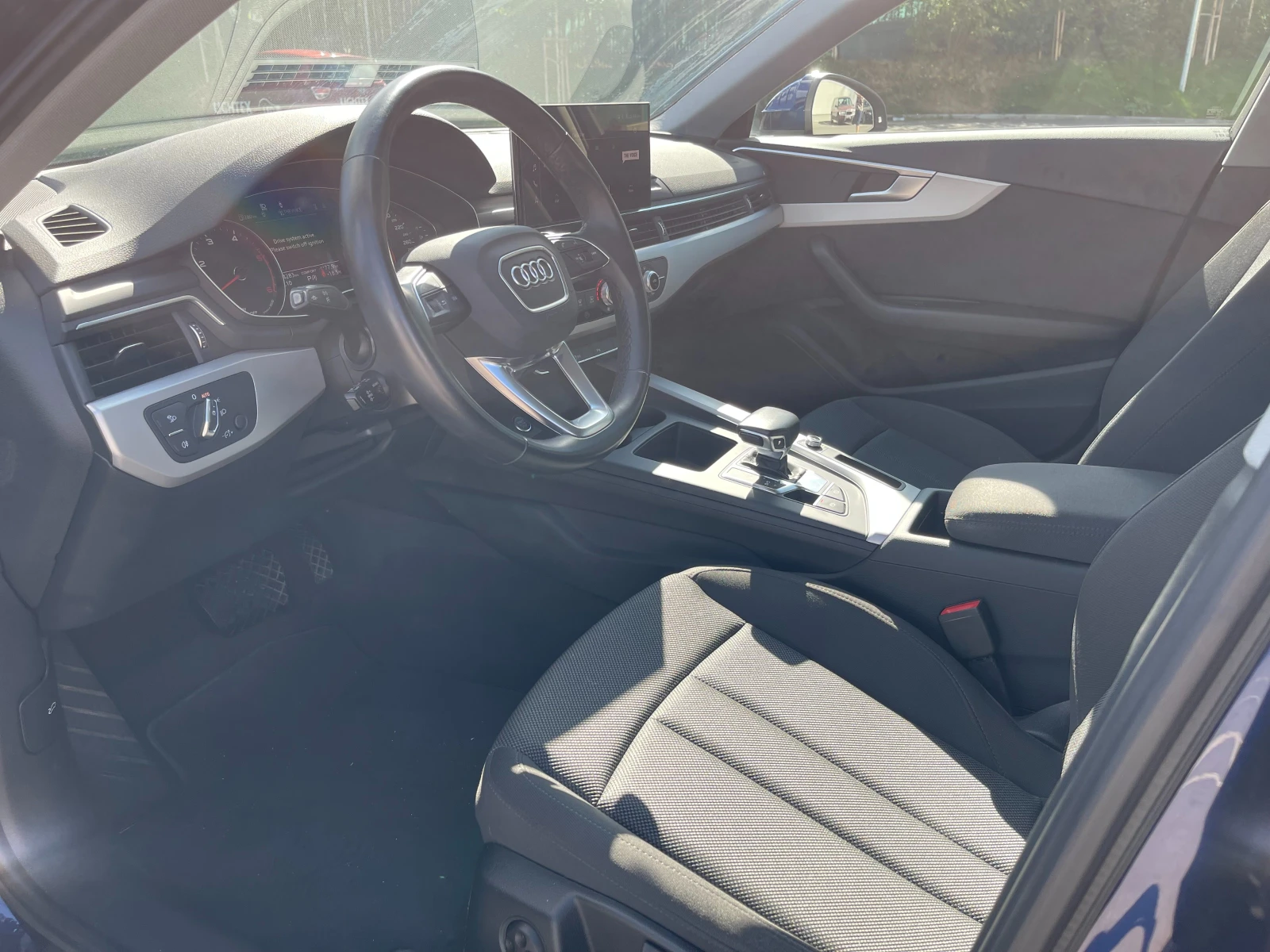 Audi A4 35 TDI Business Auto 163 .   | Mobile.bg   11