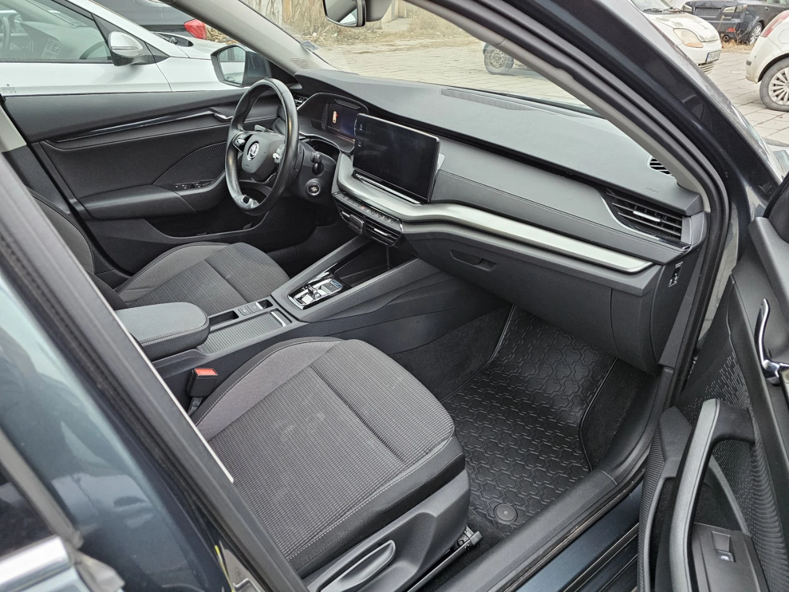 Skoda Octavia 2.0 TDI DSG - изображение 9