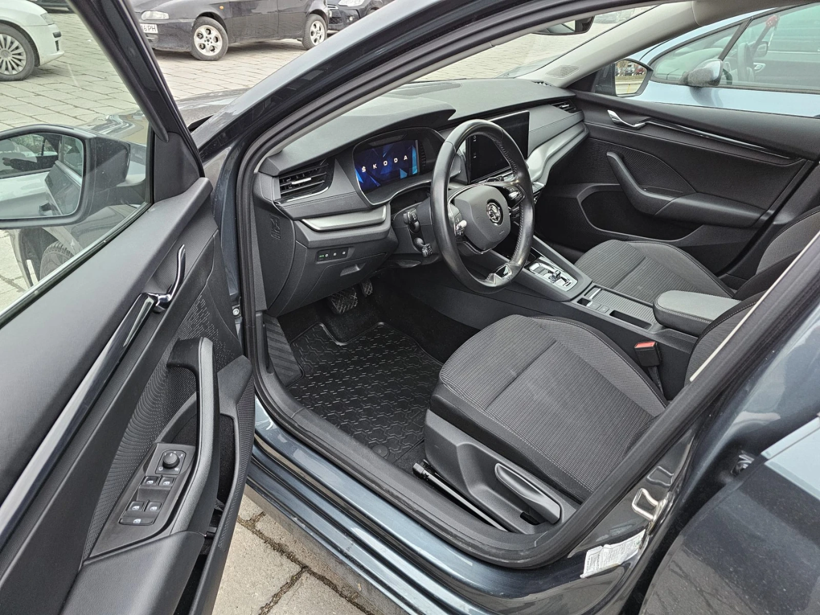 Skoda Octavia 2.0 TDI DSG - изображение 6