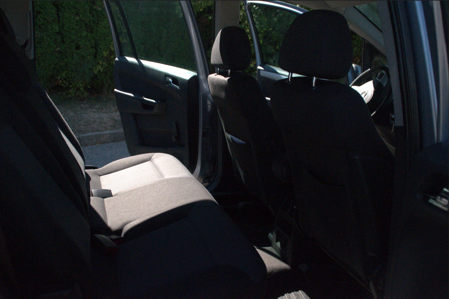 Opel Zafira 1.9 CDTI   6+ 1 | Mobile.bg   12