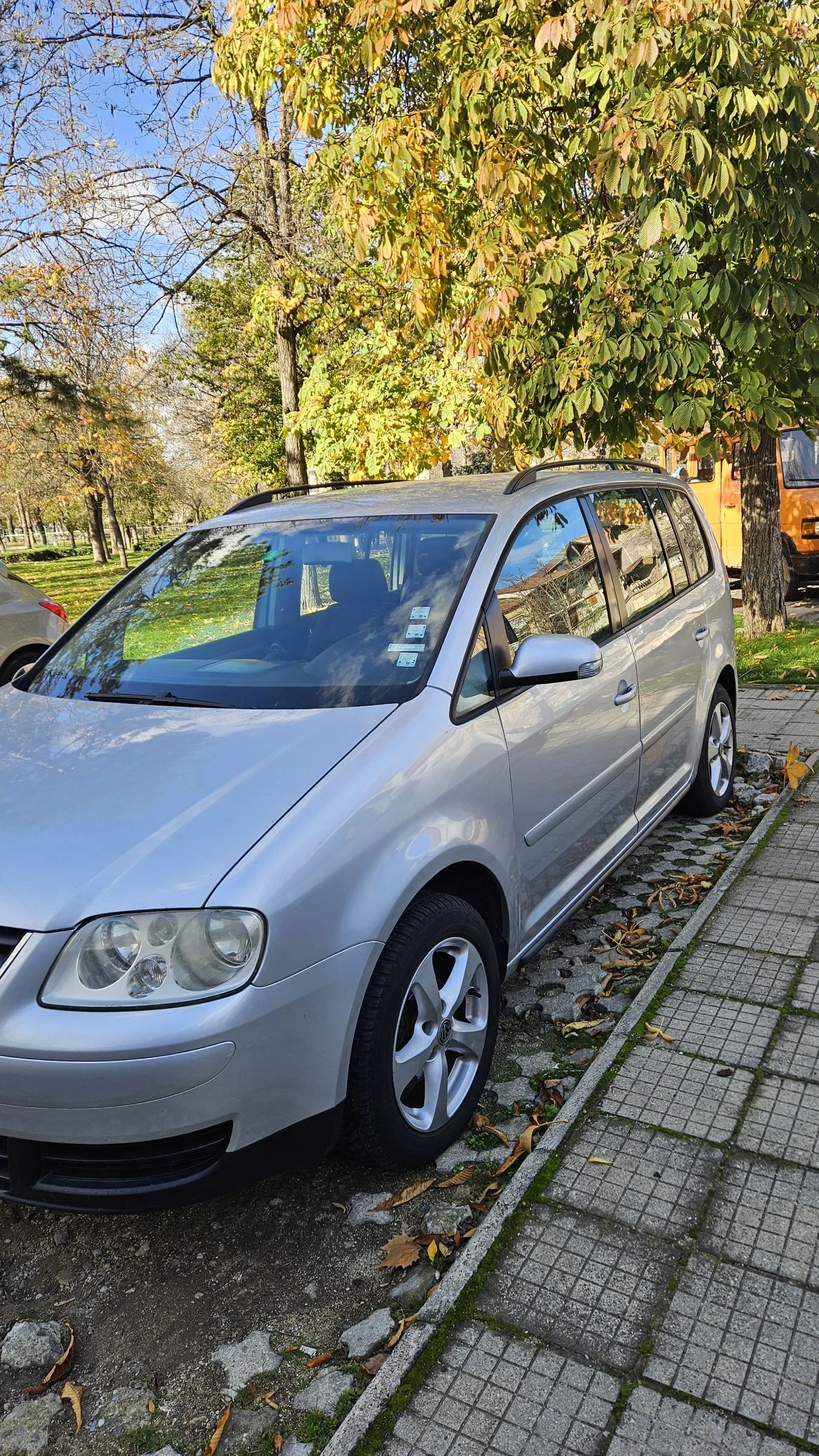 VW Touran Trendline - изображение 3