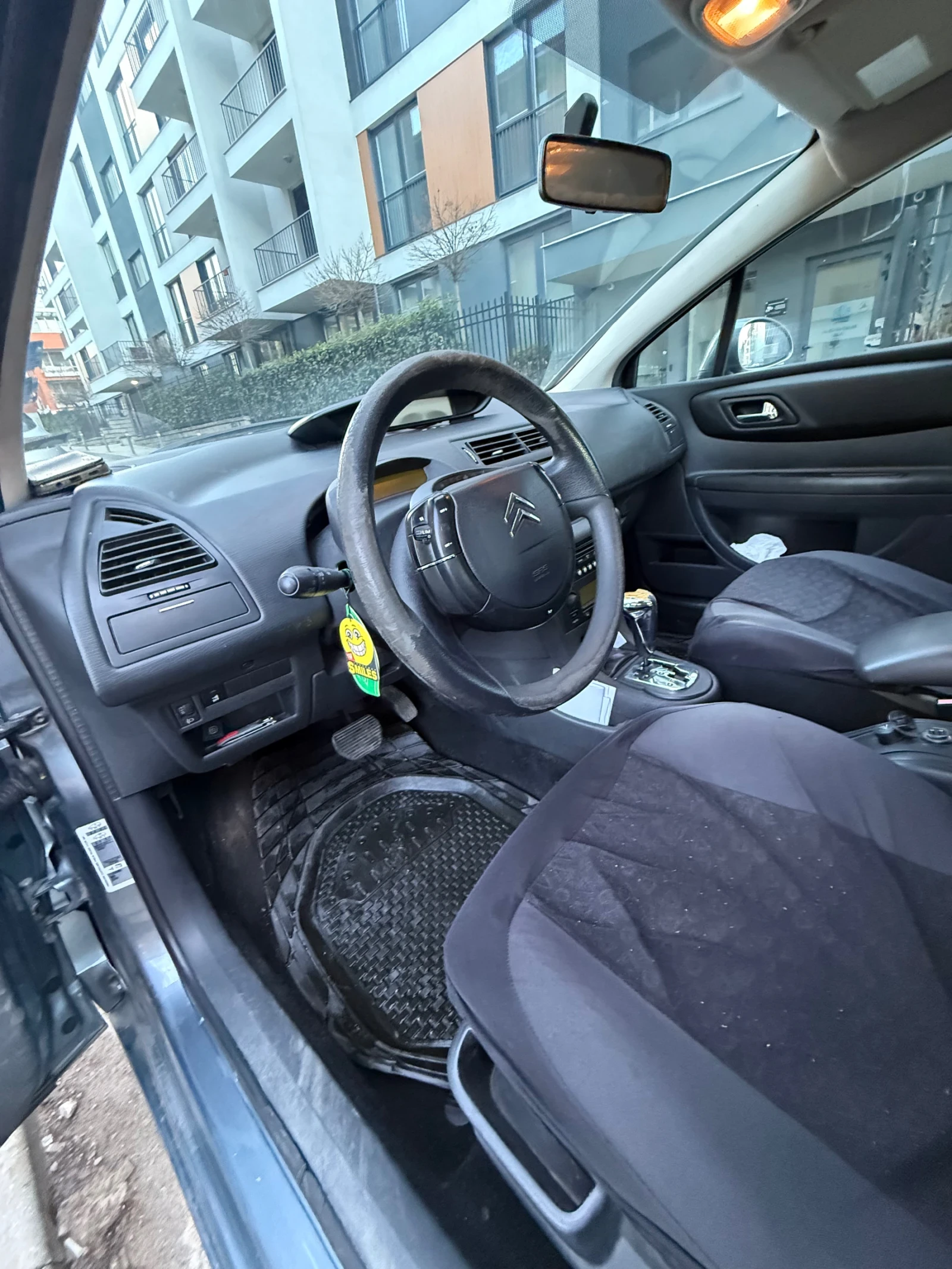 Citroen C4  - изображение 8