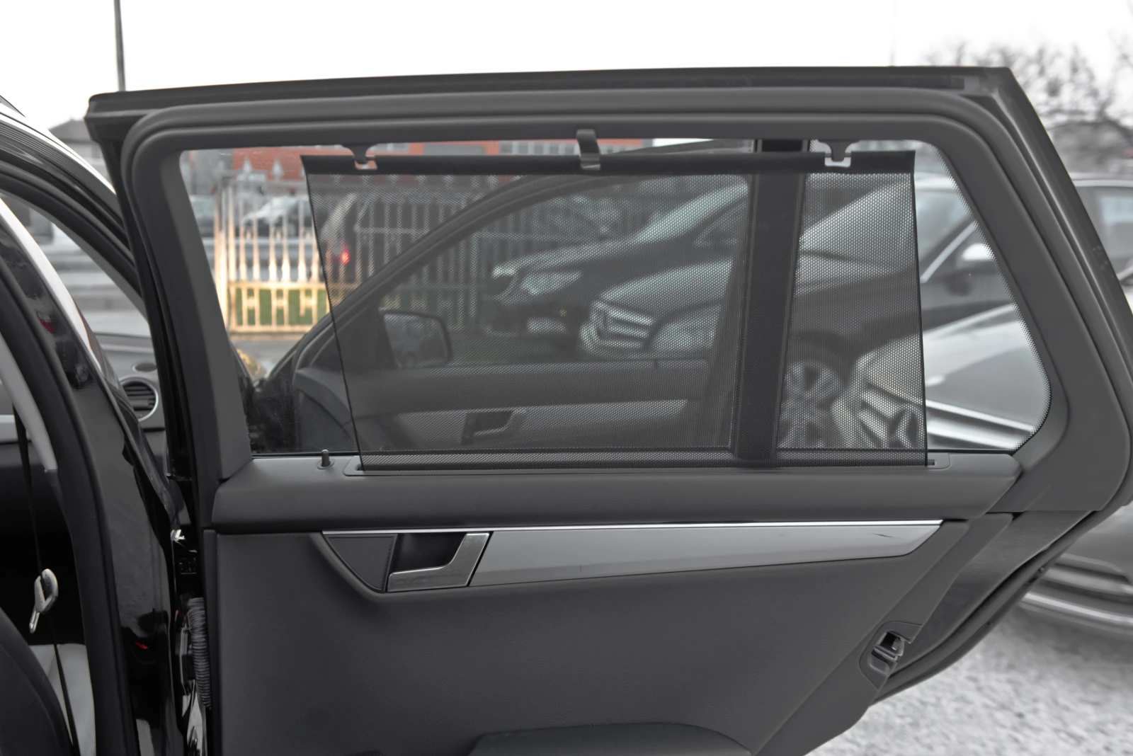 Mercedes-Benz C 200 2.2 136ks automat face, снимка 17 - Автомобили и джипове - 53791296