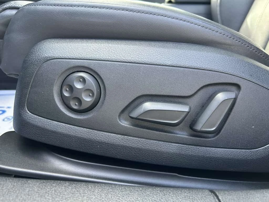 Audi A4 * Technik Low Mileage * CARFAX * ЦЕНА ДО БГ, снимка 12 - Автомобили и джипове - 53946583