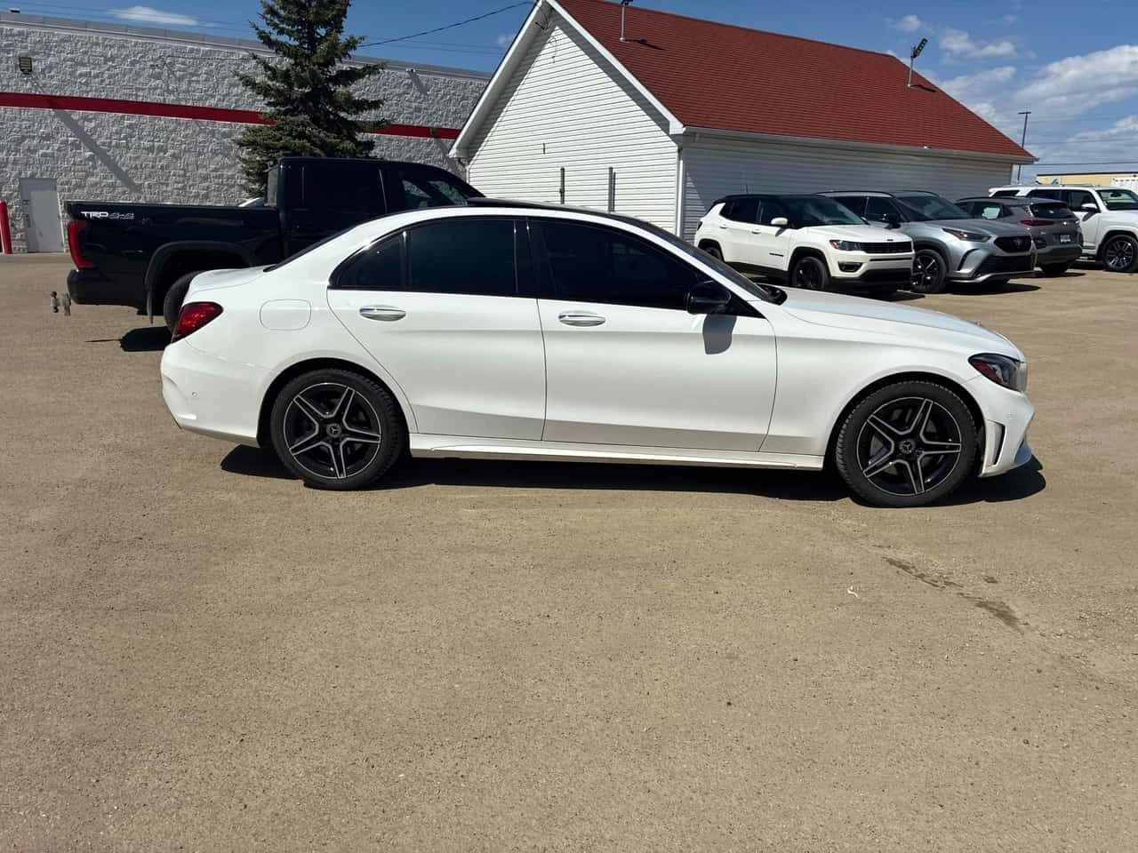 Mercedes-Benz C 300 | ОТ ПРЕДСТАВИТЕЛСТВО| КЛИП НА МОТОР| CARFAX, снимка 4 - Автомобили и джипове - 54459597