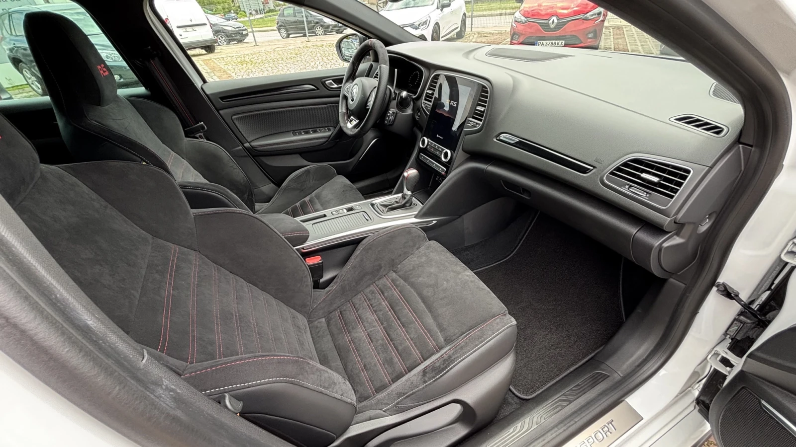 Renault Megane R.S. TCe 300 GPF бензин Stop&Start EDC6, снимка 14 - Автомобили и джипове - 54566696