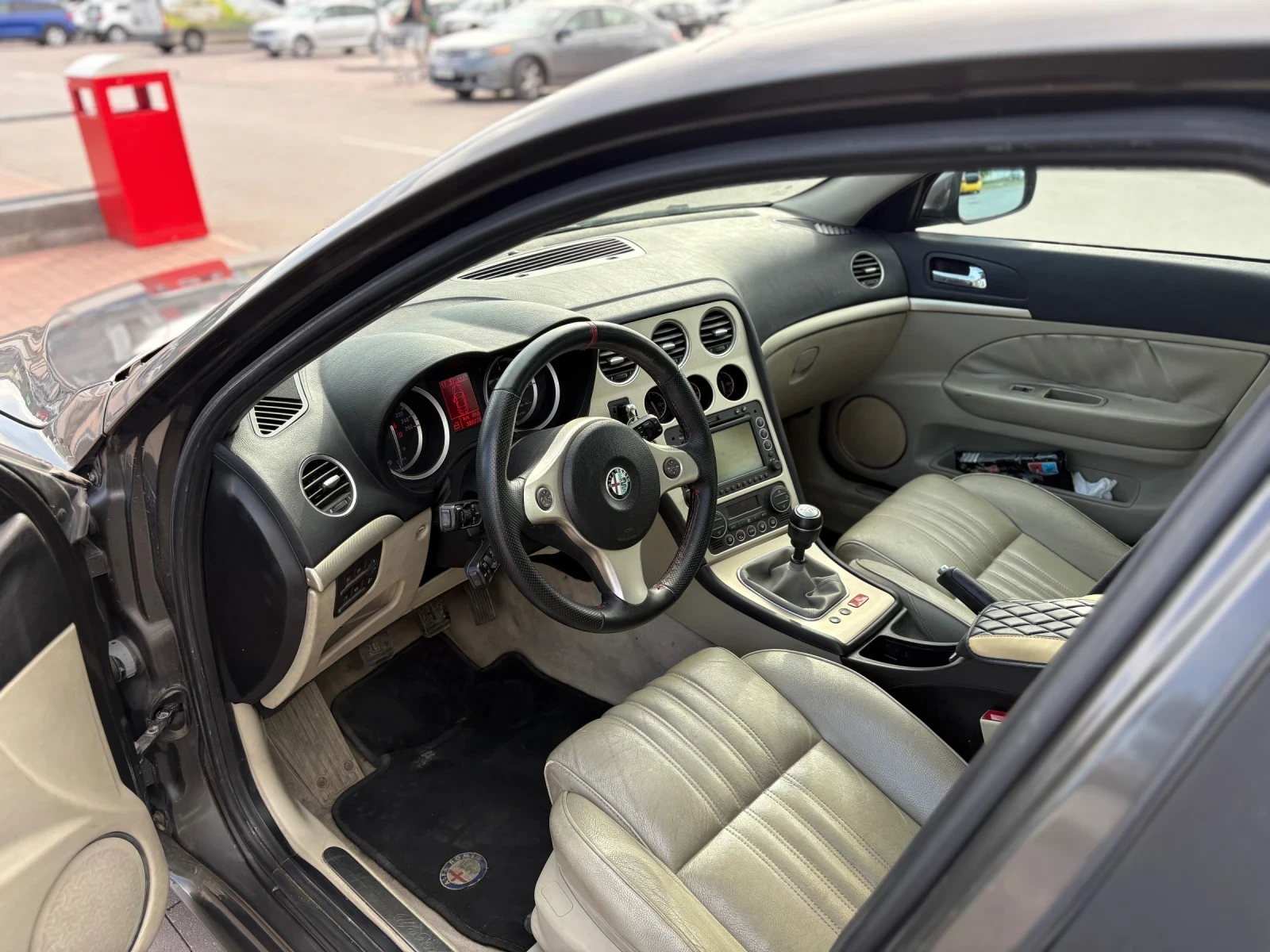 Alfa Romeo 159, снимка 13 - Автомобили и джипове - 55104686