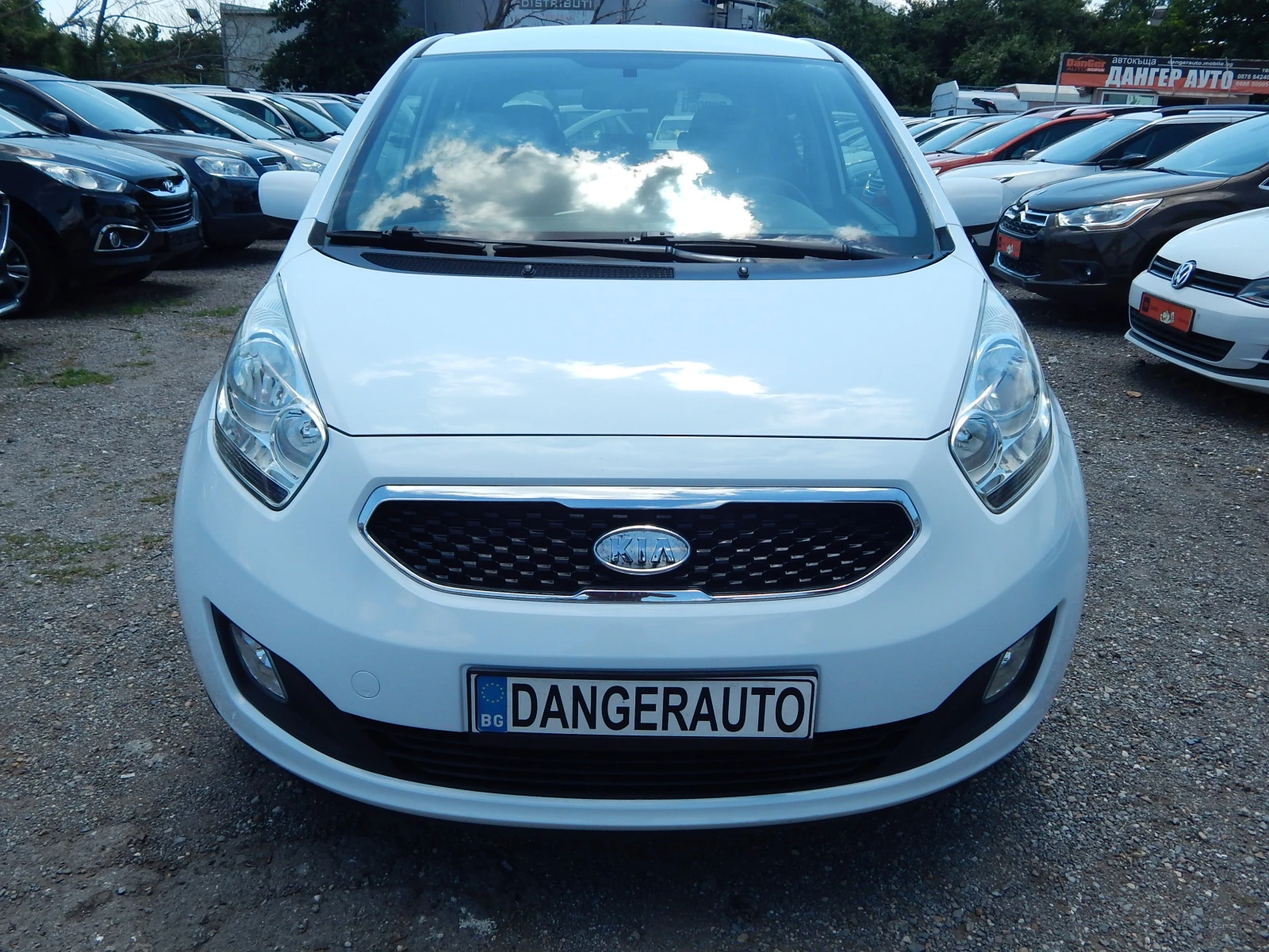Kia Venga 1.4i* ГАЗ* СЕРВИЗНИ ДОКУМЕНТИ* , снимка 2 - Автомобили и джипове - 55204312