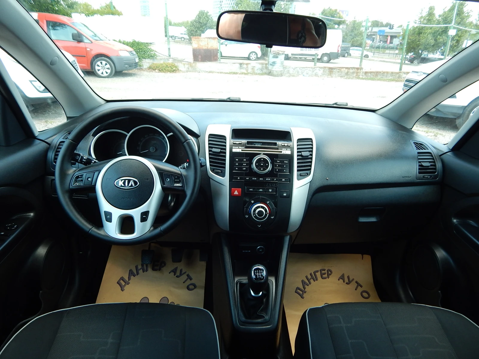 Kia Venga 1.4i* ГАЗ* СЕРВИЗНИ ДОКУМЕНТИ* , снимка 14 - Автомобили и джипове - 55204312