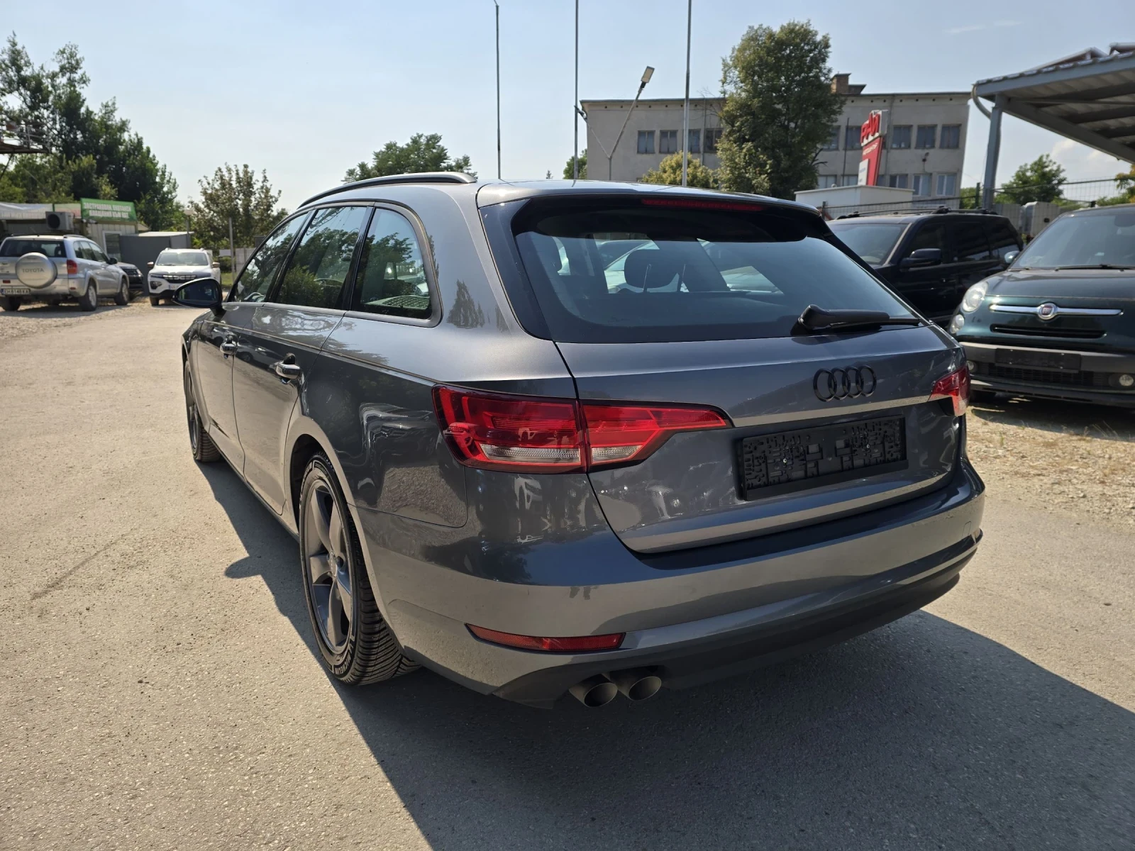 Audi A4 2.0TDI 190к.с 6 Скорости, снимка 3 - Автомобили и джипове - 55433540