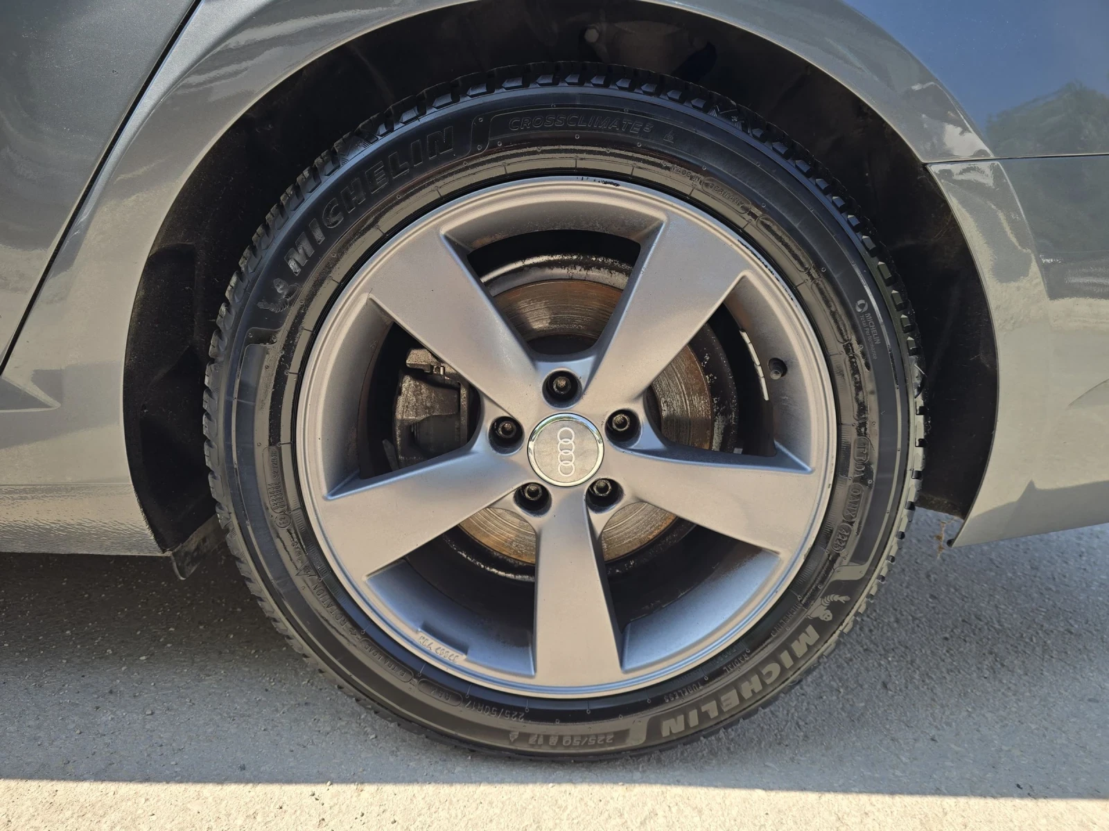 Audi A4 2.0TDI 190к.с 6 Скорости, снимка 9 - Автомобили и джипове - 55433540