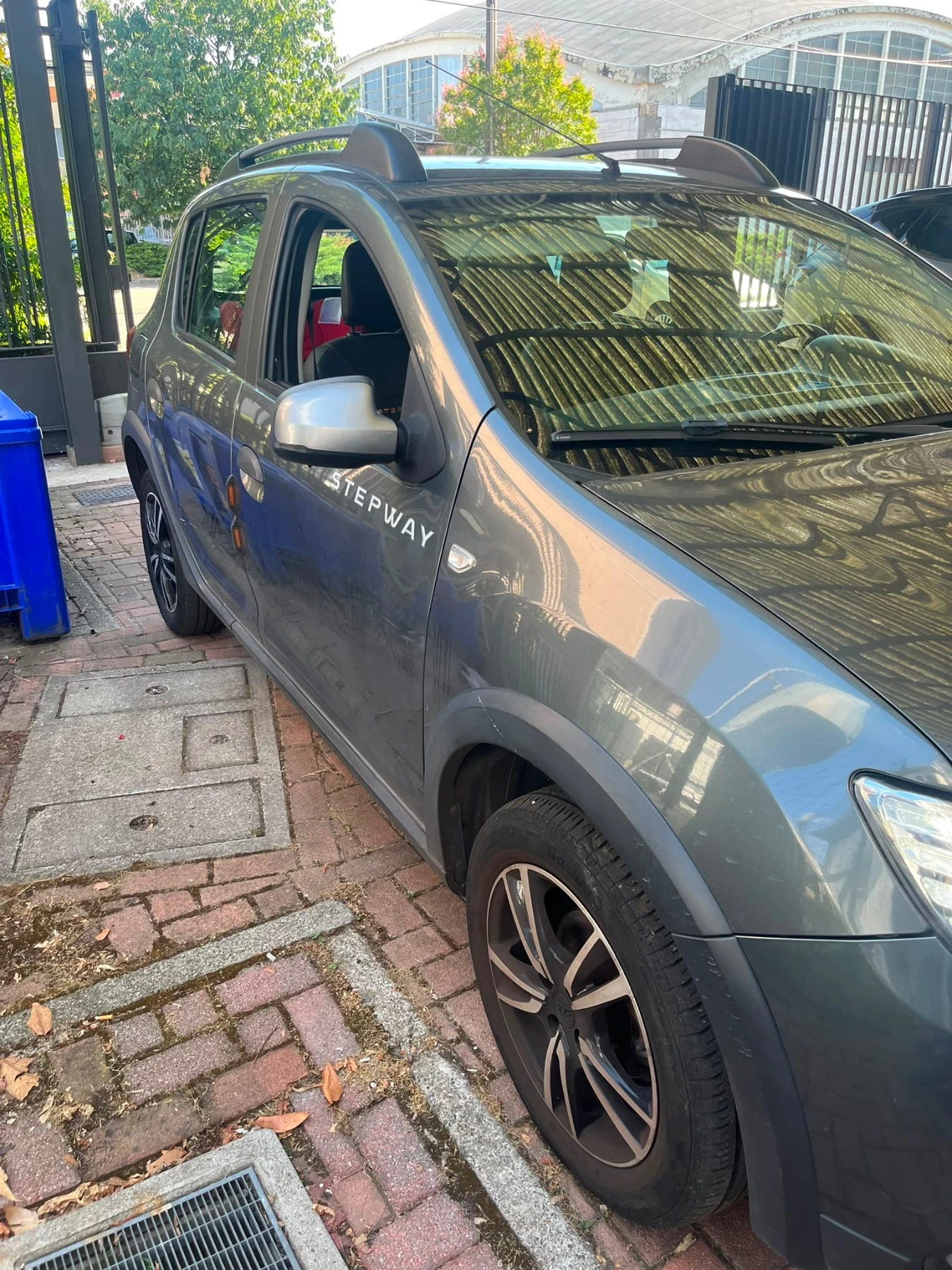Dacia Sandero STEPWEY, автомат, 1.5dci, 2019, снимка 3 - Автомобили и джипове - 55451970