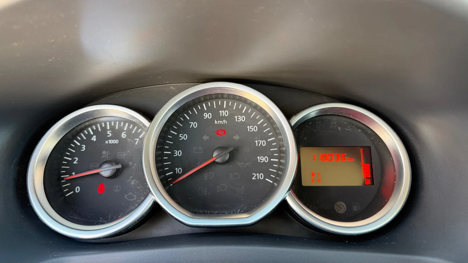 Dacia Sandero STEPWEY, ������� 6 ��������, 1.5dci, ����6 | Mobile.bg � ����������� 15