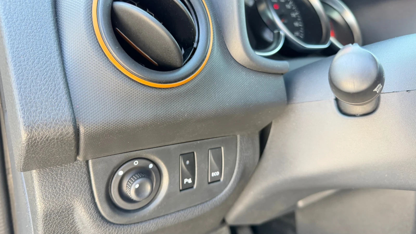 Dacia Sandero STEPWEY, ������� 6 ��������, 1.5dci, ����6 | Mobile.bg � ����������� 14