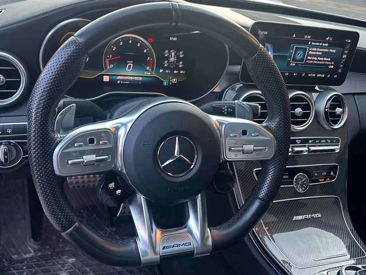 Mercedes-Benz C 63 AMG * АВТОКРЕДИТ БЕЗ ПЪРВОНАЧАЛНА ВНОСКА* , снимка 17 - Автомобили и джипове - 55648658
