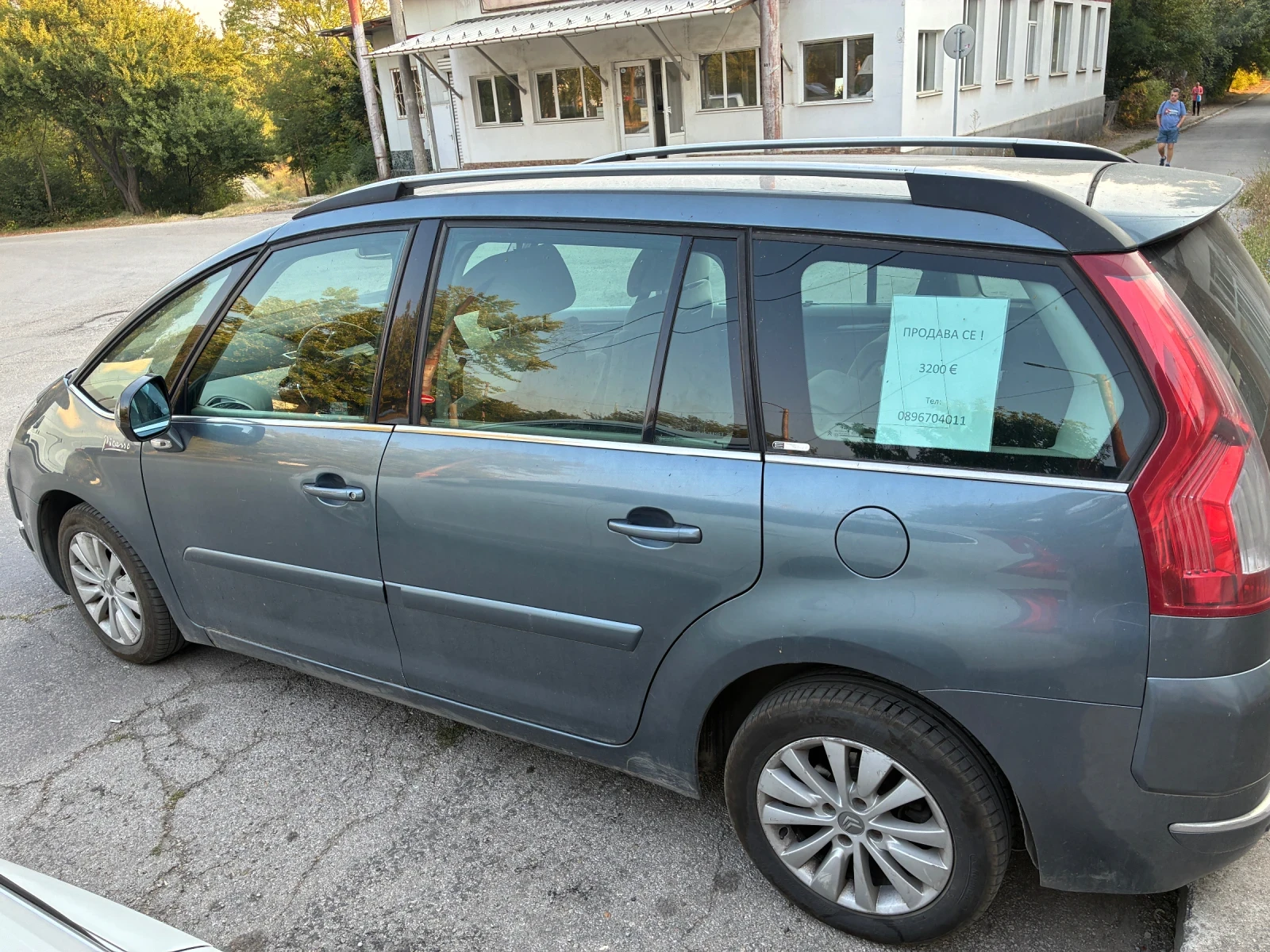 Citroen C4 Picasso, снимка 2 - Автомобили и джипове - 55698054