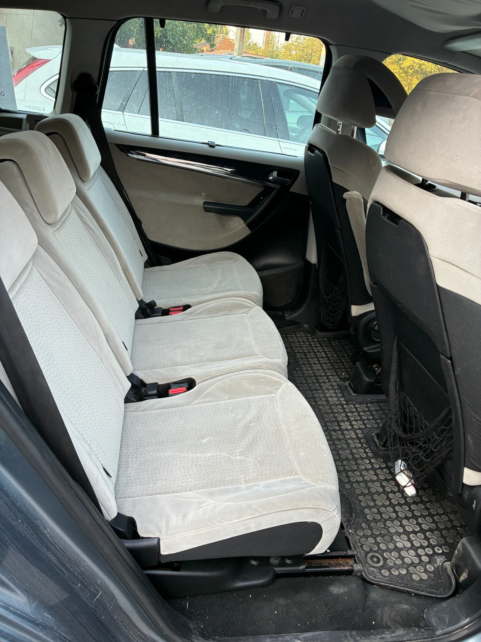 Citroen C4 Picasso, снимка 9 - Автомобили и джипове - 55698054