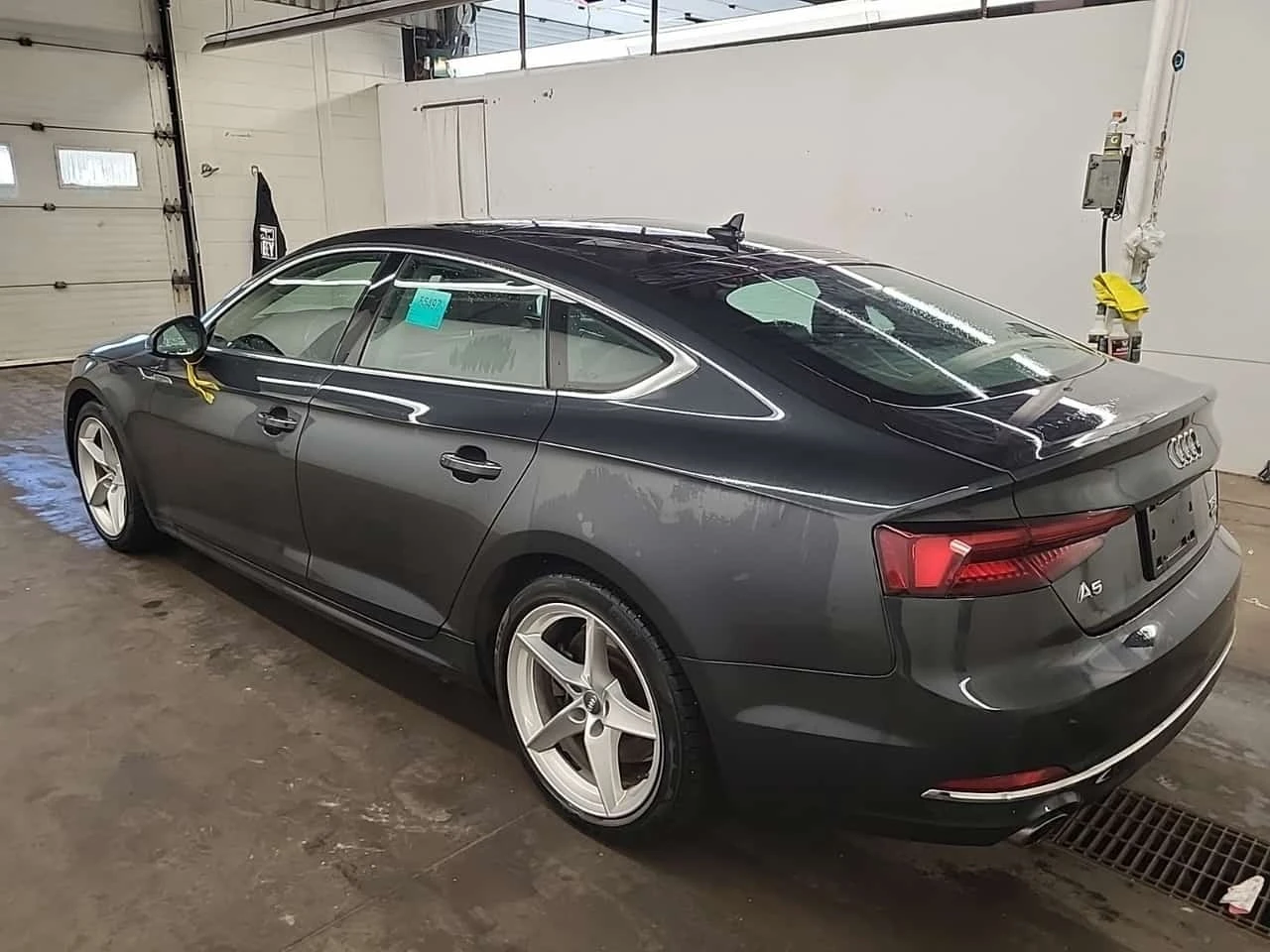 Audi A5 * KOMFORT * CARFAX * 2 КЛЮЧА * ПАНОРАМА, снимка 4 - Автомобили и джипове - 55737123