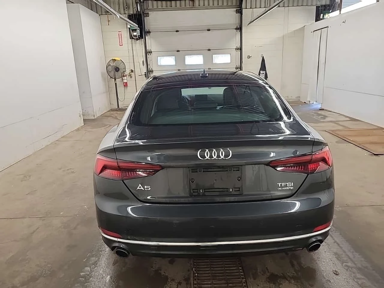 Audi A5 * KOMFORT * CARFAX * 2 КЛЮЧА * ПАНОРАМА, снимка 6 - Автомобили и джипове - 55737123