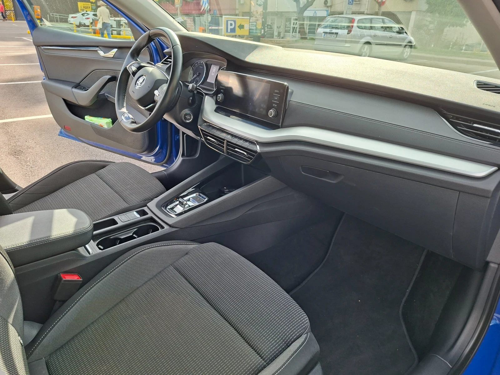 Skoda Octavia 2.0 115к.с 7DSG, снимка 8 - Автомобили и джипове - 56182762
