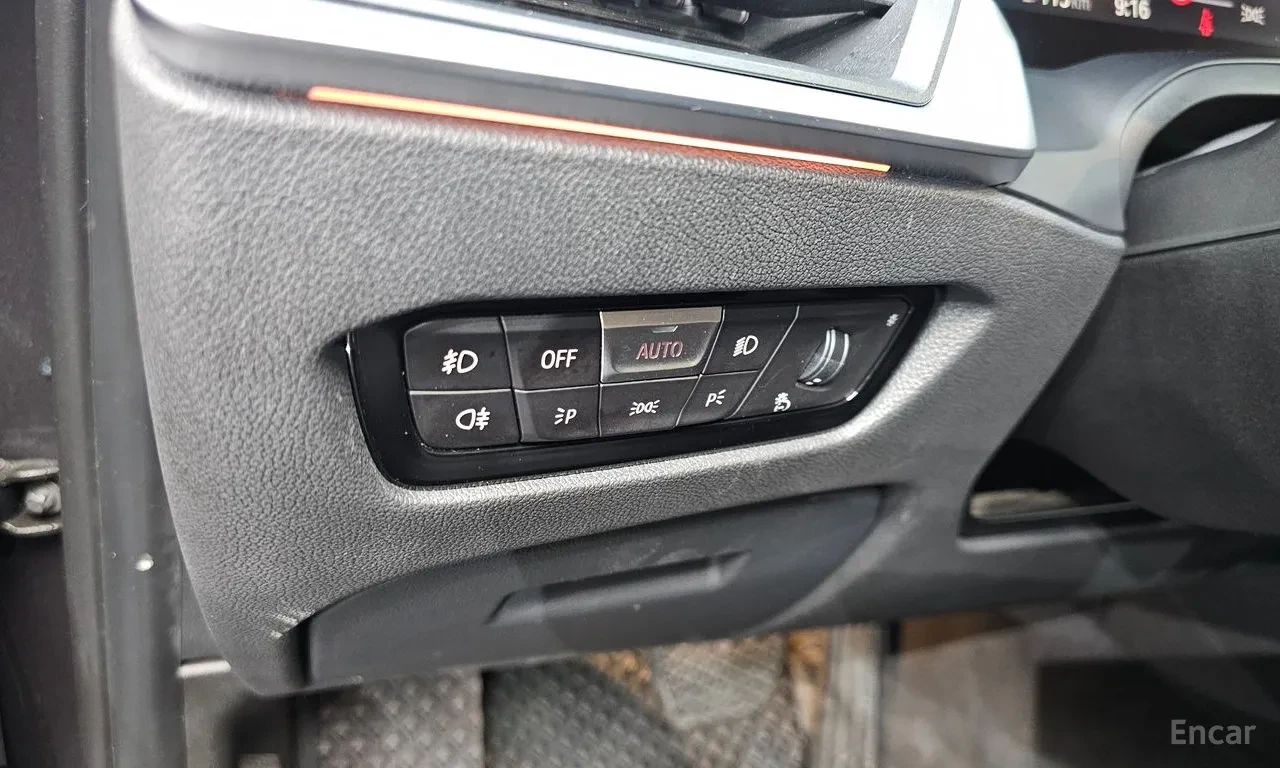 BMW 320 ПОДГРЕВИ | КАМЕРА | Ценв до Бг, снимка 17 - Автомобили и джипове - 56657391