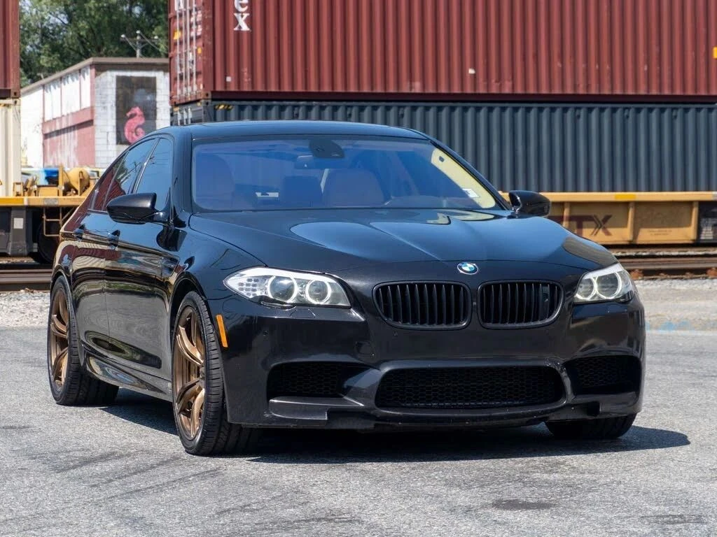BMW M5, снимка 3 - Автомобили и джипове - 56683302