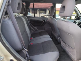 Toyota Rav4 2.0 дизел, снимка 13