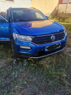 Обява за продажба на VW T-Roc 4* 4 ~22 000 лв. - изображение 1 | Auto.bg Обява за продажба на VW T-Roc 4* 4 ~22 000 лв. - изображение 1