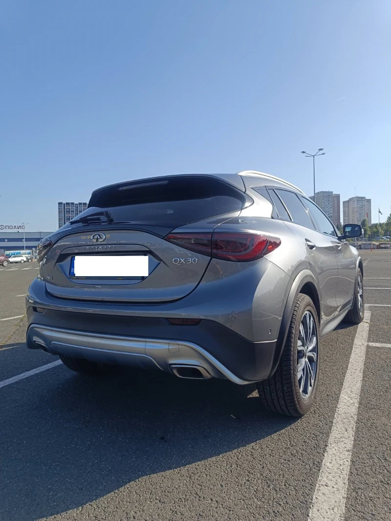 Infiniti QX30 4x4, снимка 5 - Автомобили и джипове - 47463779