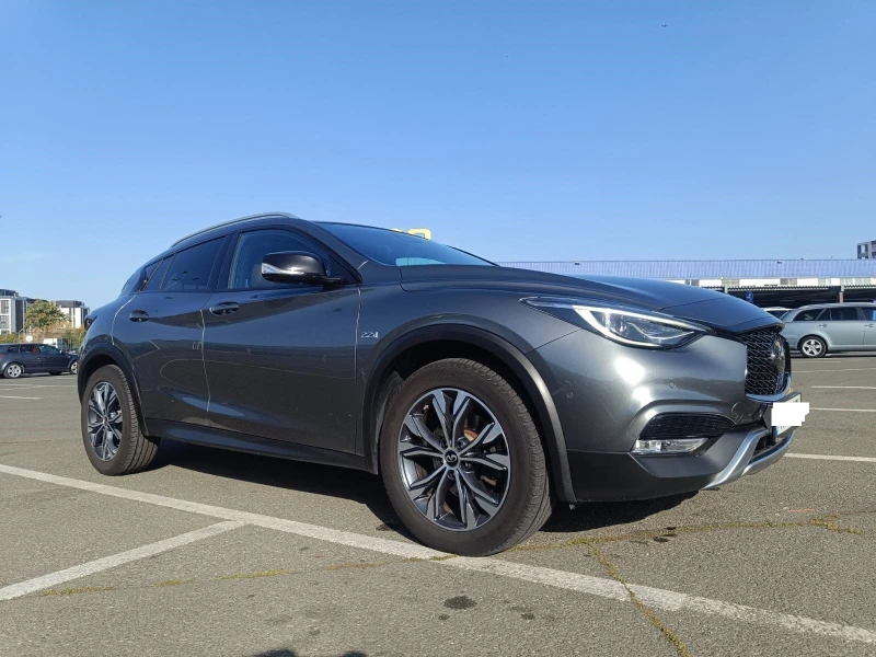 Infiniti QX30 4x4, снимка 6 - Автомобили и джипове - 47463779