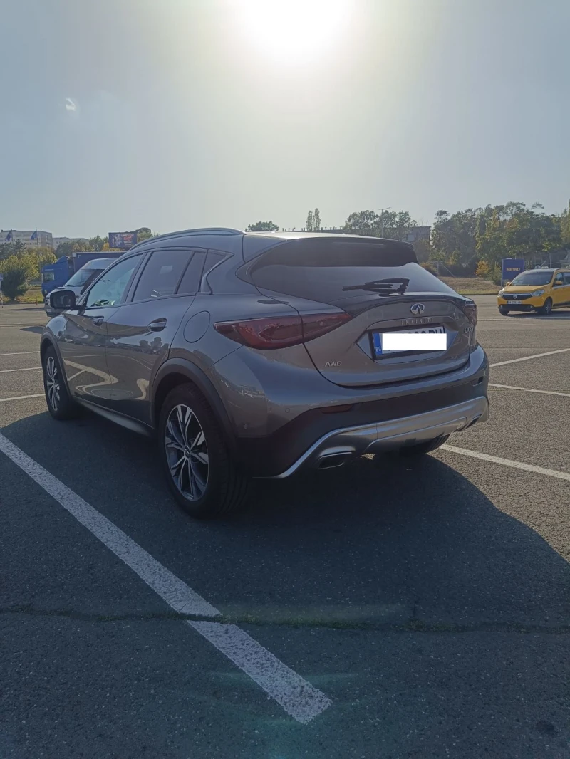 Infiniti QX30 4x4, снимка 3 - Автомобили и джипове - 47463779