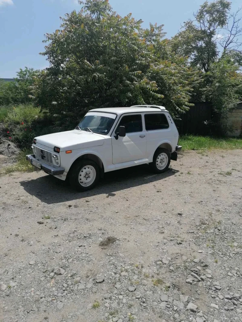 Lada Niva 1.7, снимка 1 - Автомобили и джипове - 48152793