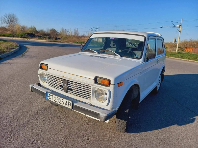 Lada Niva 1.7, снимка 7 - Автомобили и джипове - 48152793