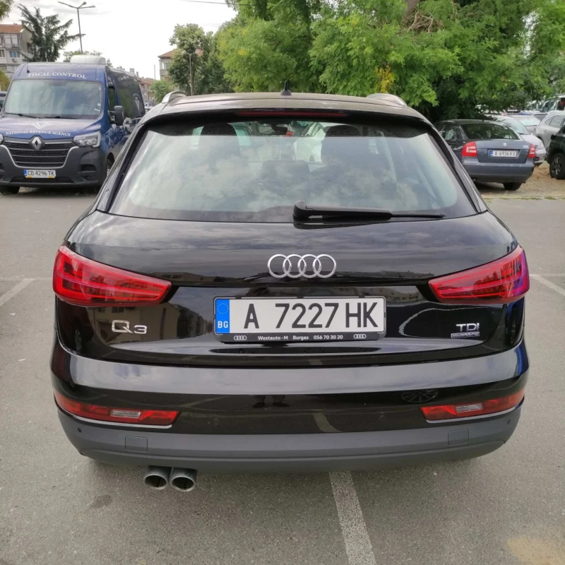 Audi Q3, снимка 3 - Автомобили и джипове - 52272144