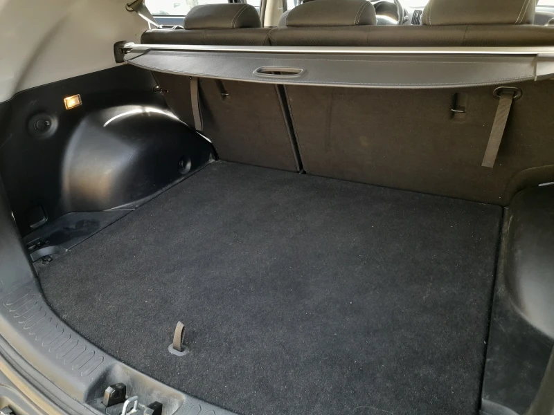 Kia Sportage 1.7 CRDI, Първи собственик., снимка 10 - Автомобили и джипове - 52517574