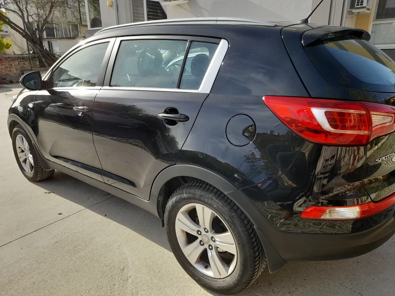 Kia Sportage 1.7 CRDI, Първи собственик., снимка 5 - Автомобили и джипове - 52517574