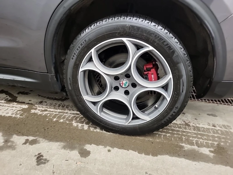 Alfa Romeo Stelvio SPORT | AWD | ПОДГРЕВИ | MEMORY | ШИБЕДАХ , снимка 14 - Автомобили и джипове - 53374633