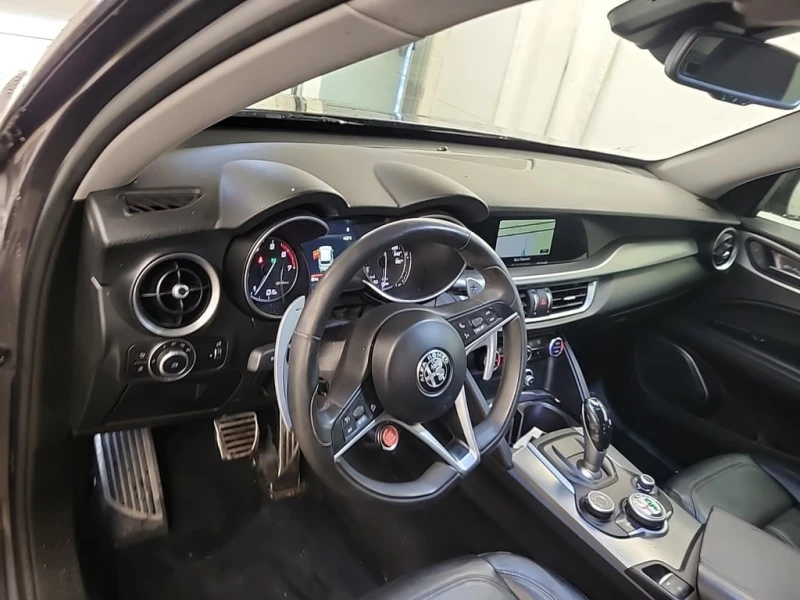 Alfa Romeo Stelvio SPORT | AWD | ПОДГРЕВИ | MEMORY | ШИБЕДАХ , снимка 9 - Автомобили и джипове - 53374633