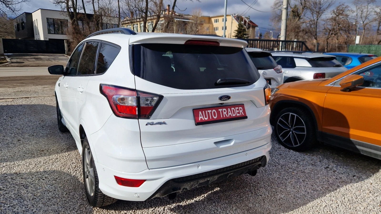 Ford Kuga 2.0-184кс. ST-LINE - изображение 8