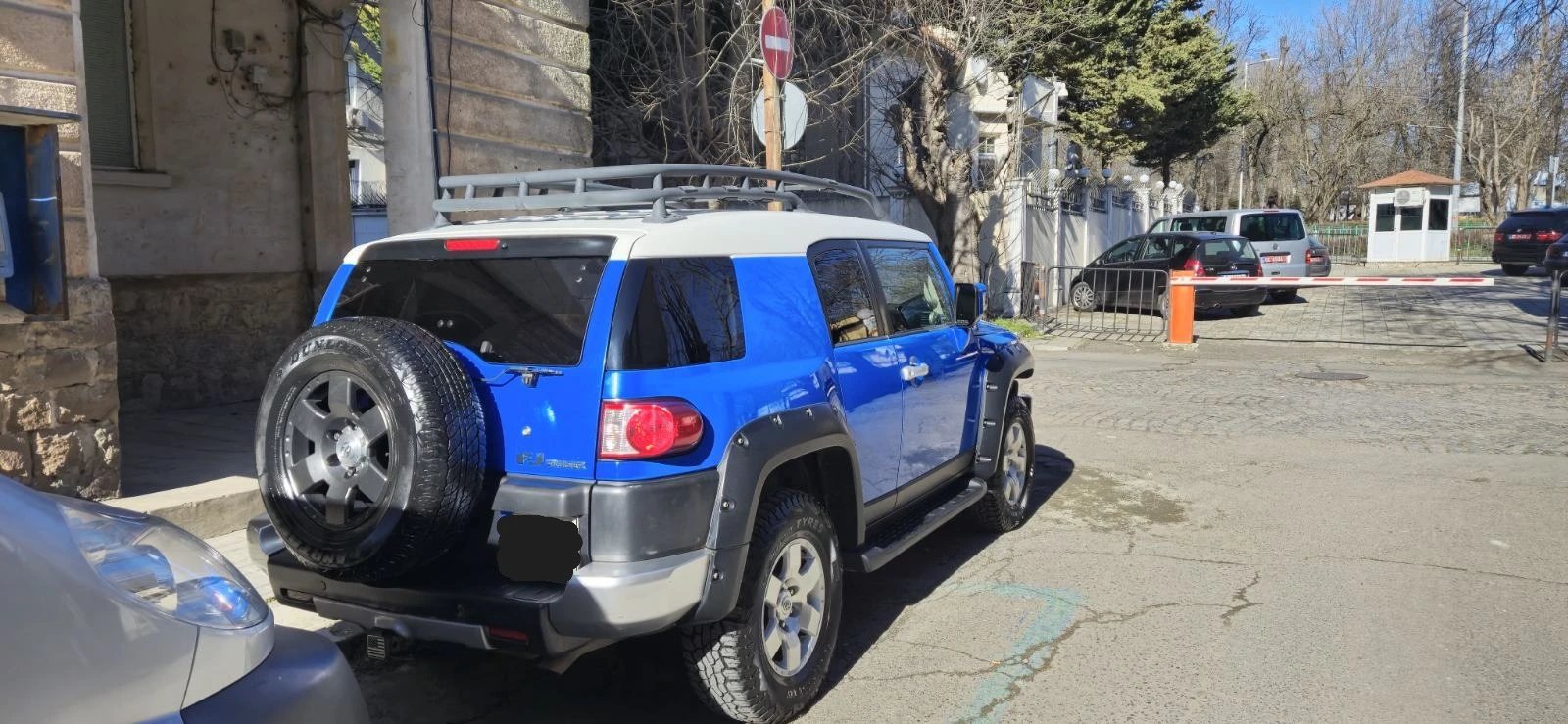Toyota Fj cruiser 4.0 GAS DIFF LOCK - изображение 3