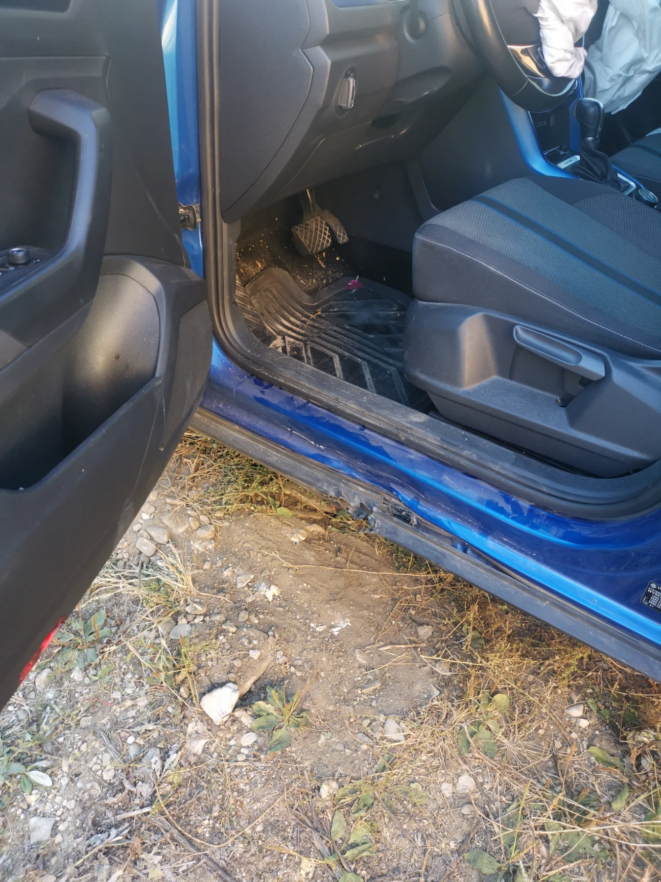 VW T-Roc 4* 4 - изображение 6