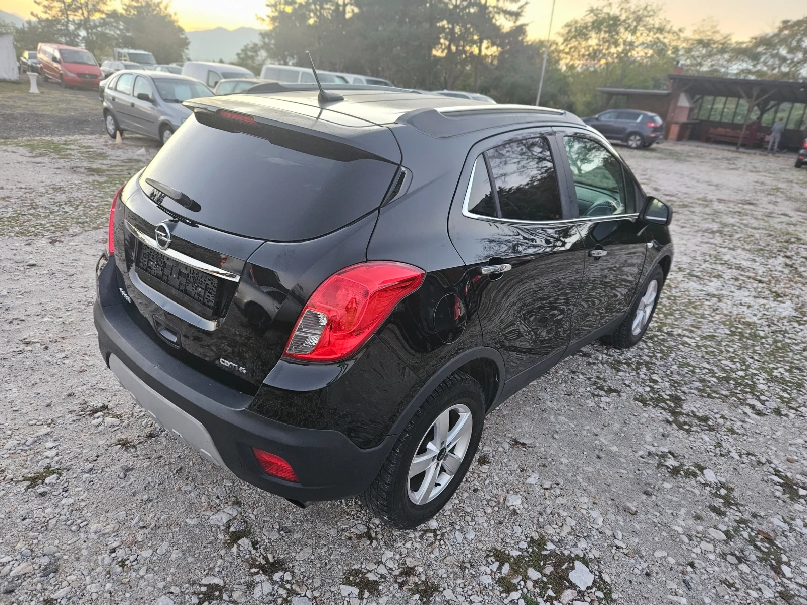 Opel Mokka 1.7/4X4/FULL-ЕКСТРИ - изображение 4