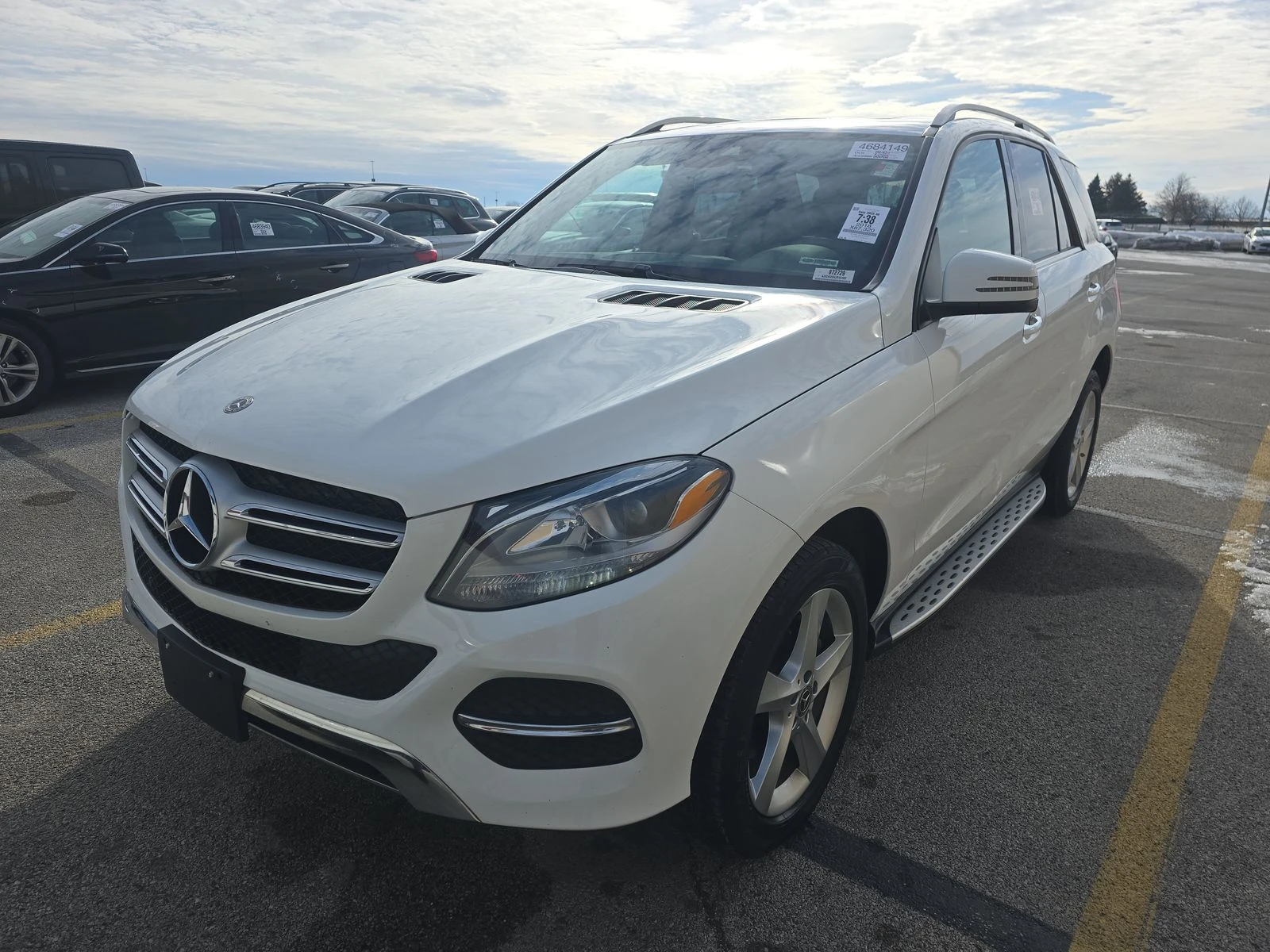 Mercedes-Benz GLE 350 * 4matic* H&K* Keyless* Lane Assist* 140k km*  | Mobile.bg   2