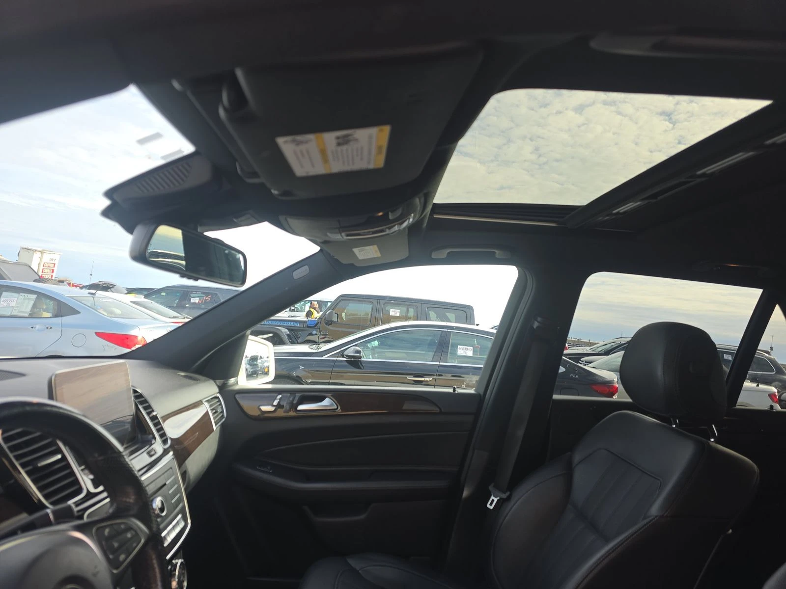 Mercedes-Benz GLE 350 * 4matic* H&K* Keyless* Lane Assist* 140k km*  | Mobile.bg   9